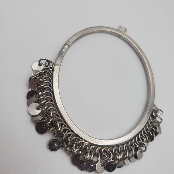 Gypsy sequin silver tone flashy necklace pendant - Picture 2 of 2